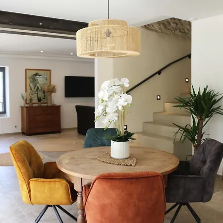 Holiday home Mas Des Papillons En Provence Rasteau